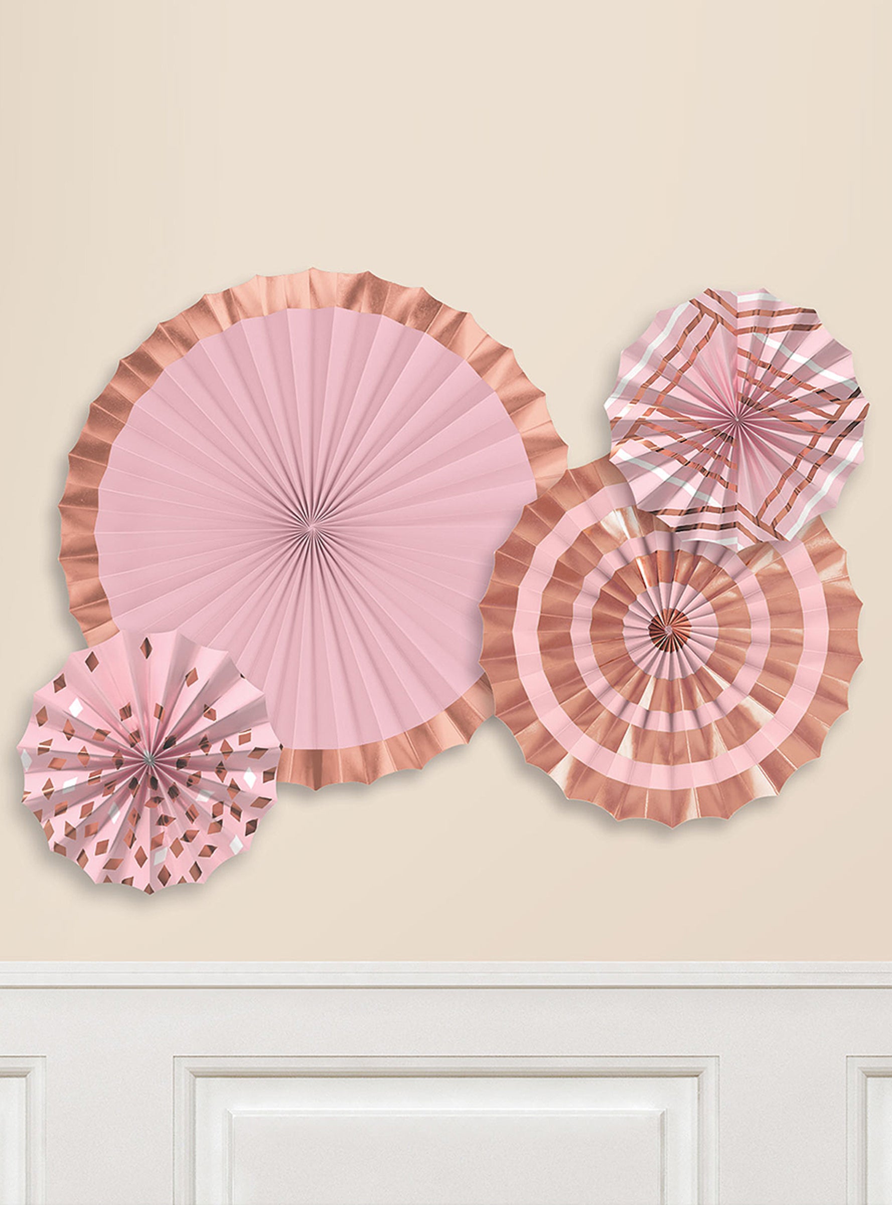 4 rosaces en papier à motifs divers en rose gold