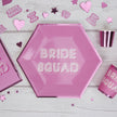 8 assiettes hexagonales roses en carton - Bride Squad