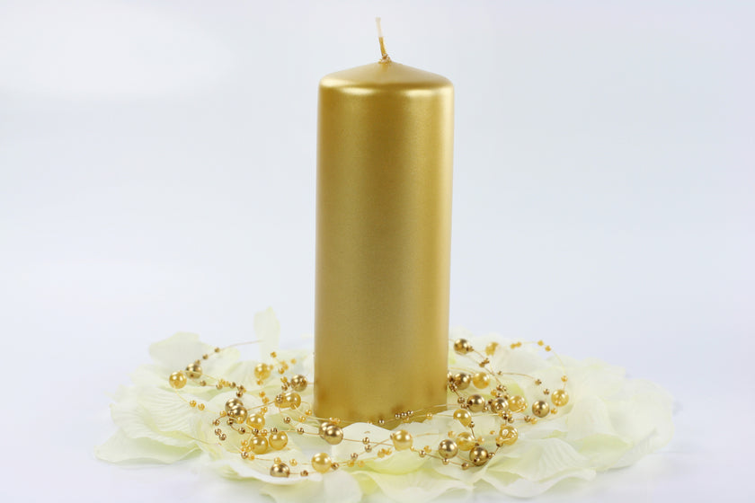 1 bougie dorée (15x6 cm)