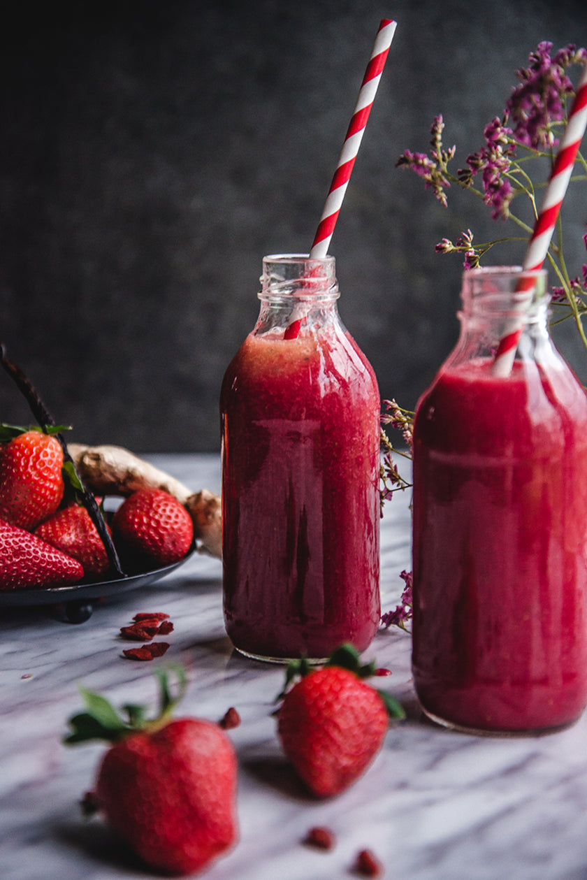 10 pailles rouges à rayures blanches en papier - Pirates Party