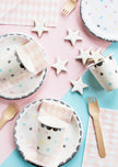 6 assiettes blanches avec étoiles multicolores (18cm) - Unicorn
