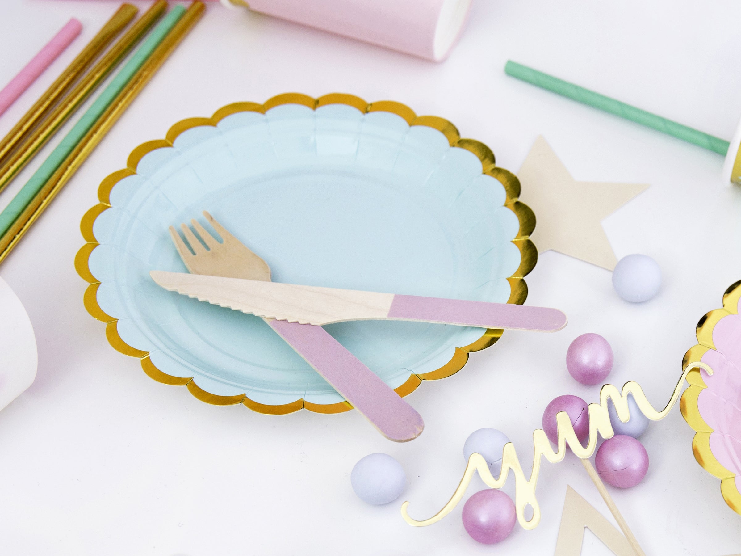 6 assiettes vertes menthe en carton - Yummy