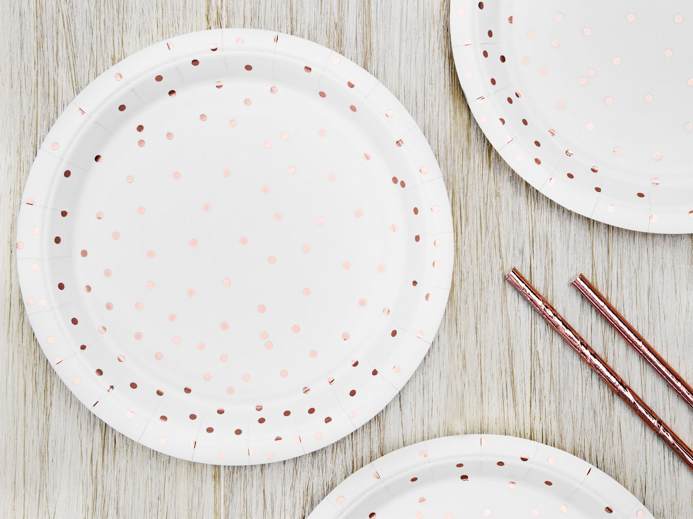 6 assiettes blanches à pois rose gold en carton - Polka Dots Collection