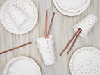 6 assiettes blanches à pois rose gold en carton - Polka Dots Collection