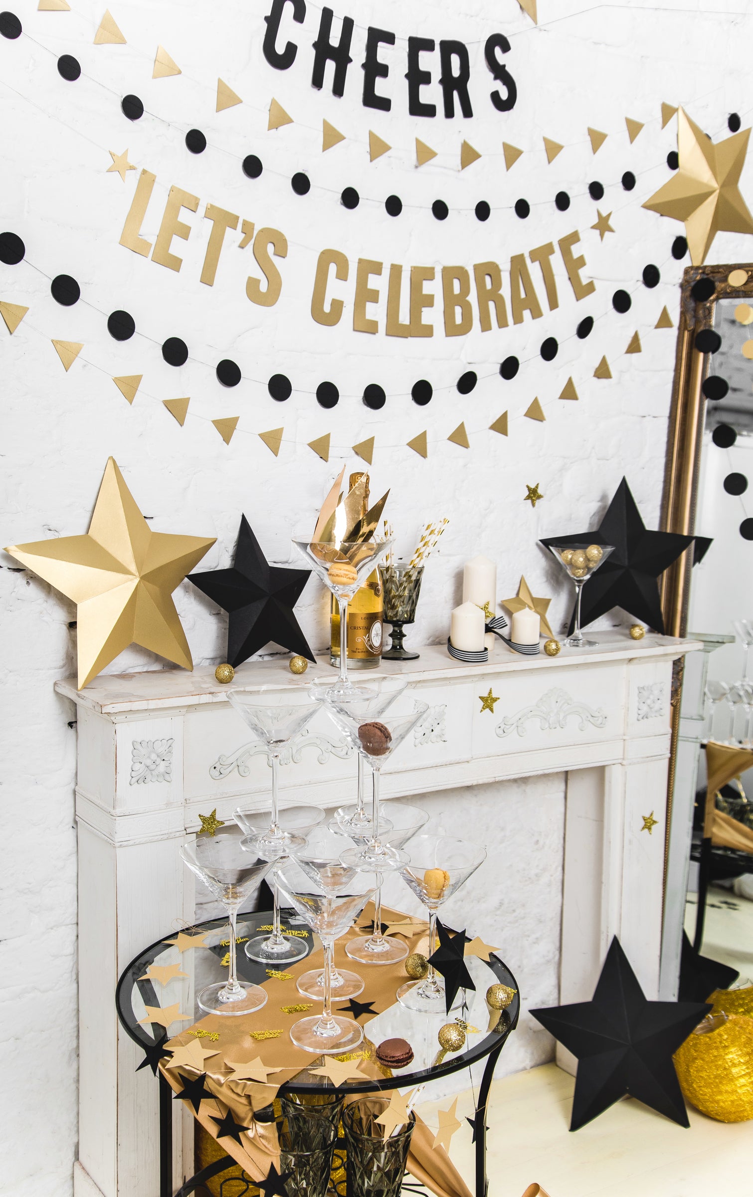 6 étoiles à suspendre variées dorées - Christmas