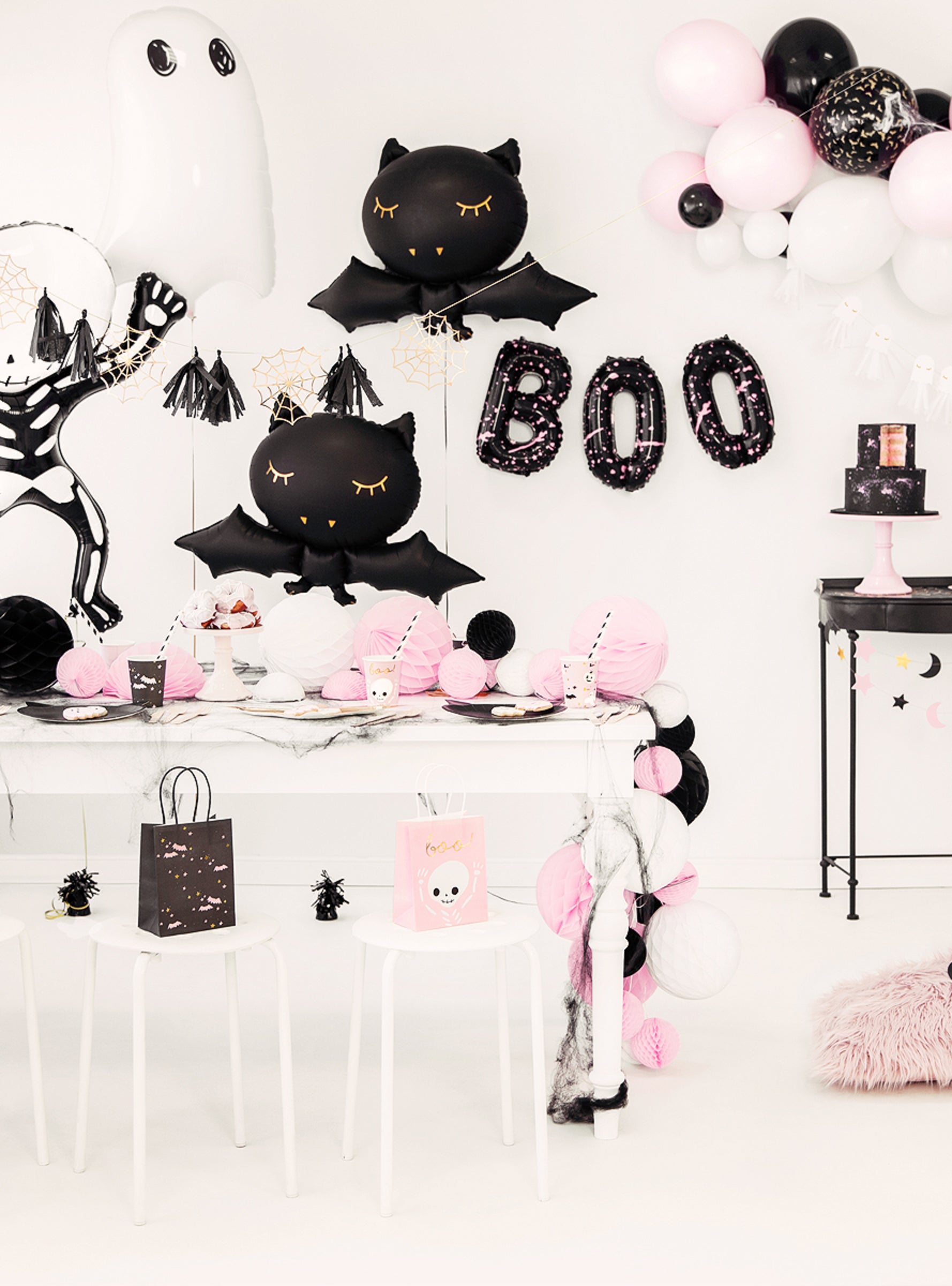 Toile d'araignée en papier doré