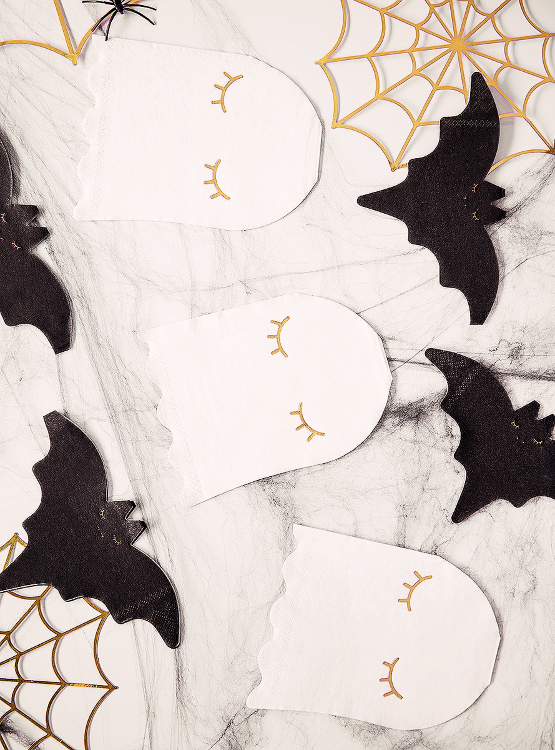 Toile d'araignée en papier doré