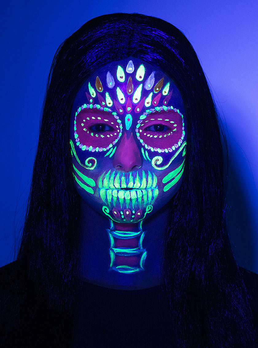 Maquillage squelette phosphorescent