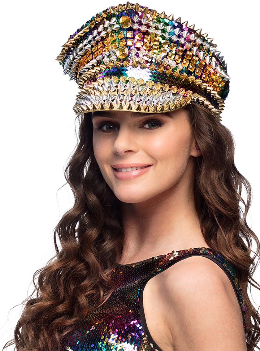 Chapeau multicolore avec des paillettes