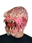 Masque alien mange cerveau adulte
