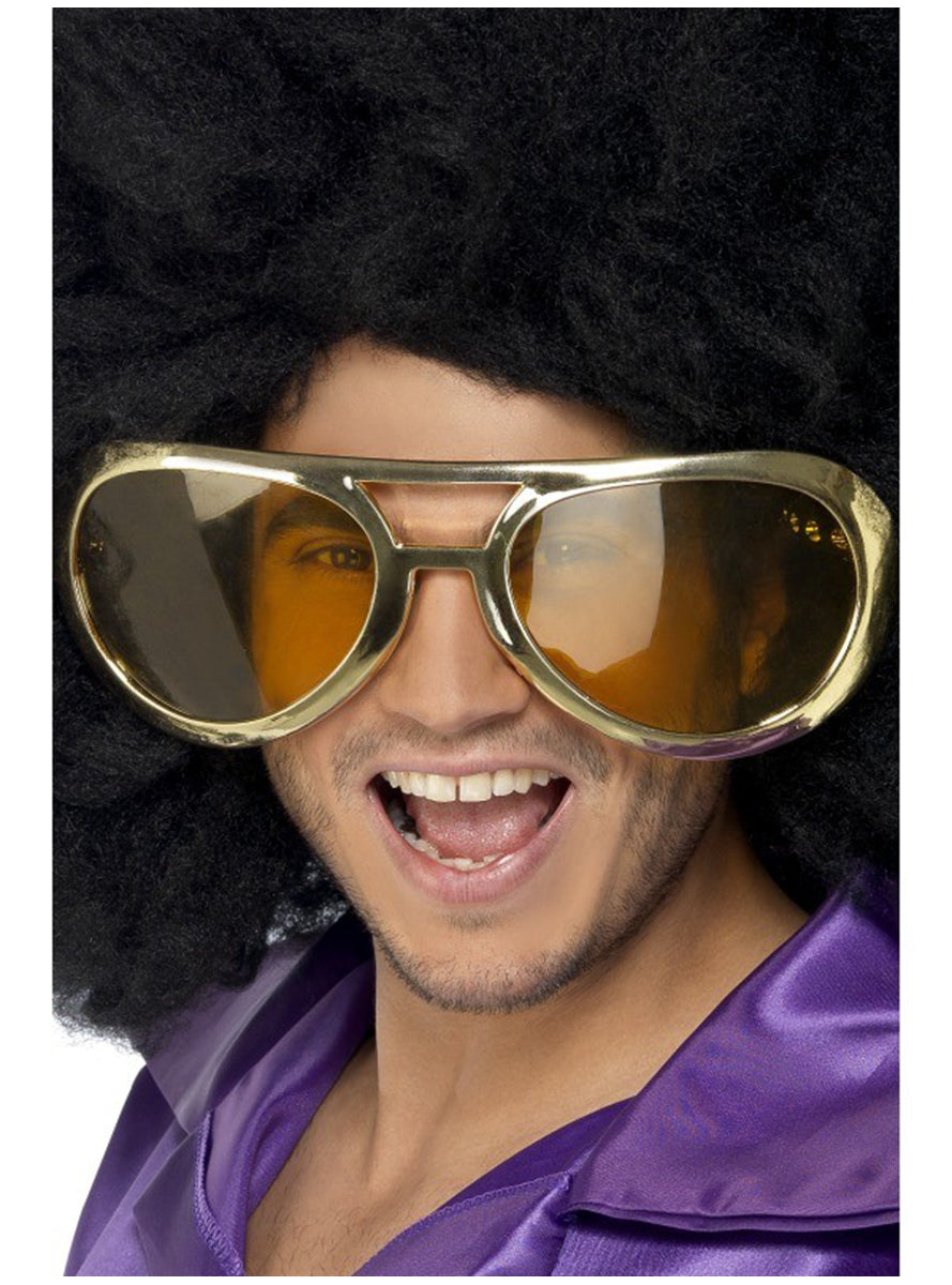 Lunettes de rock géante des années 70