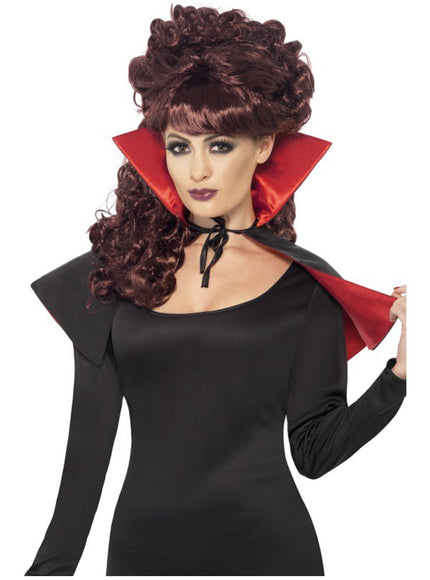 Petite cape de vampire