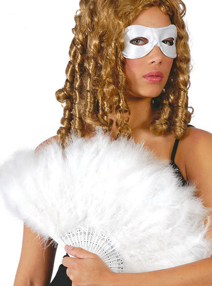 Éventail à plumes blanches