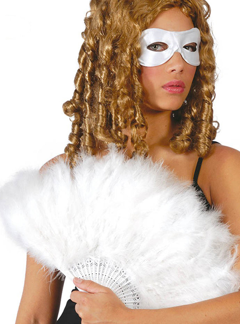Éventail à plumes blanches