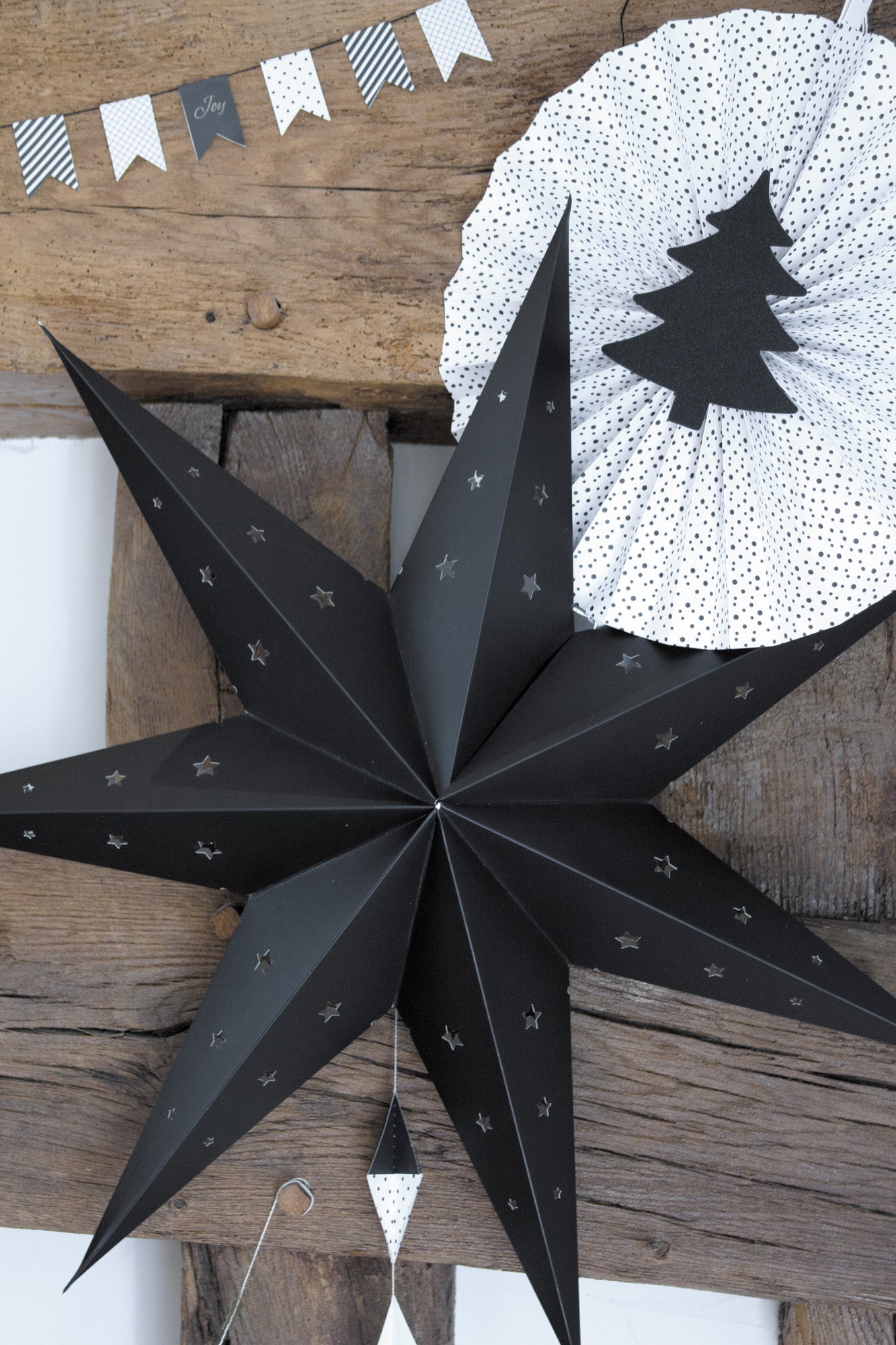 LANTERNE ÉTOILE XL 70CM NOIRE