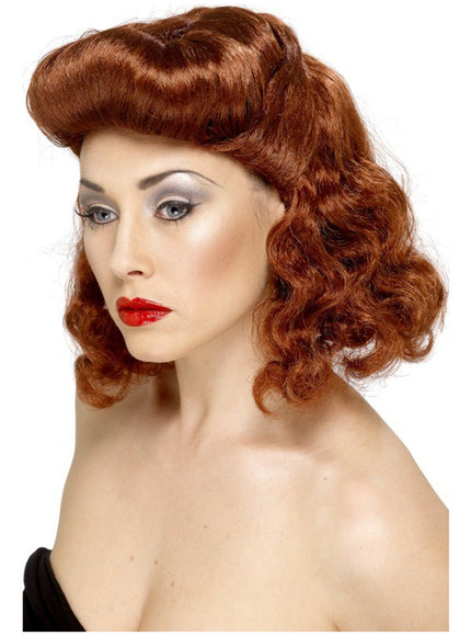 Perruque châtain rouge bouclé de femme pin up