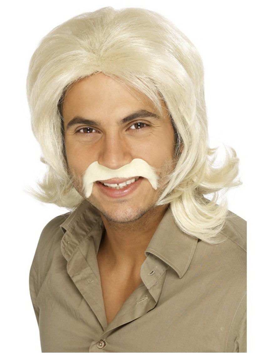 Perruque blonde effet rétro des années 70