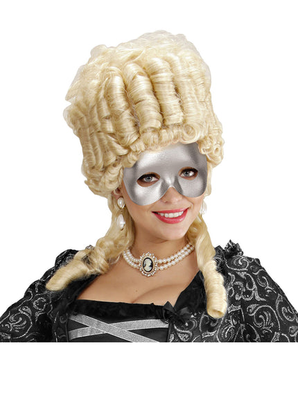 Masque argenté lisse