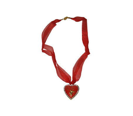 collier coeur motif cerf oktoberfest