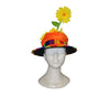 chapeau orange avec fleur jaune