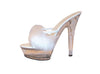 paire de chaussures à talon & moumoute blanc pointure 40-41