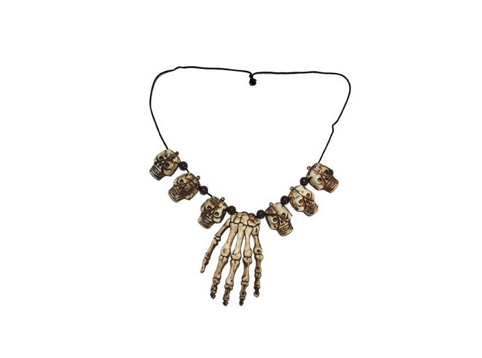 collier 6 crânes et main de squelette
