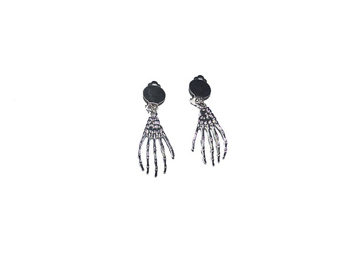 boucles d''oreilles mains squelettiques metal