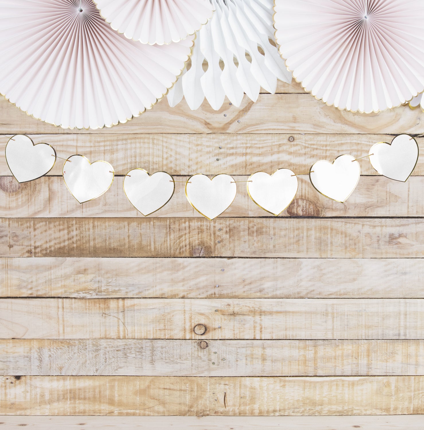 GUIRLANDE COEURS BLANCS ET OR 3M