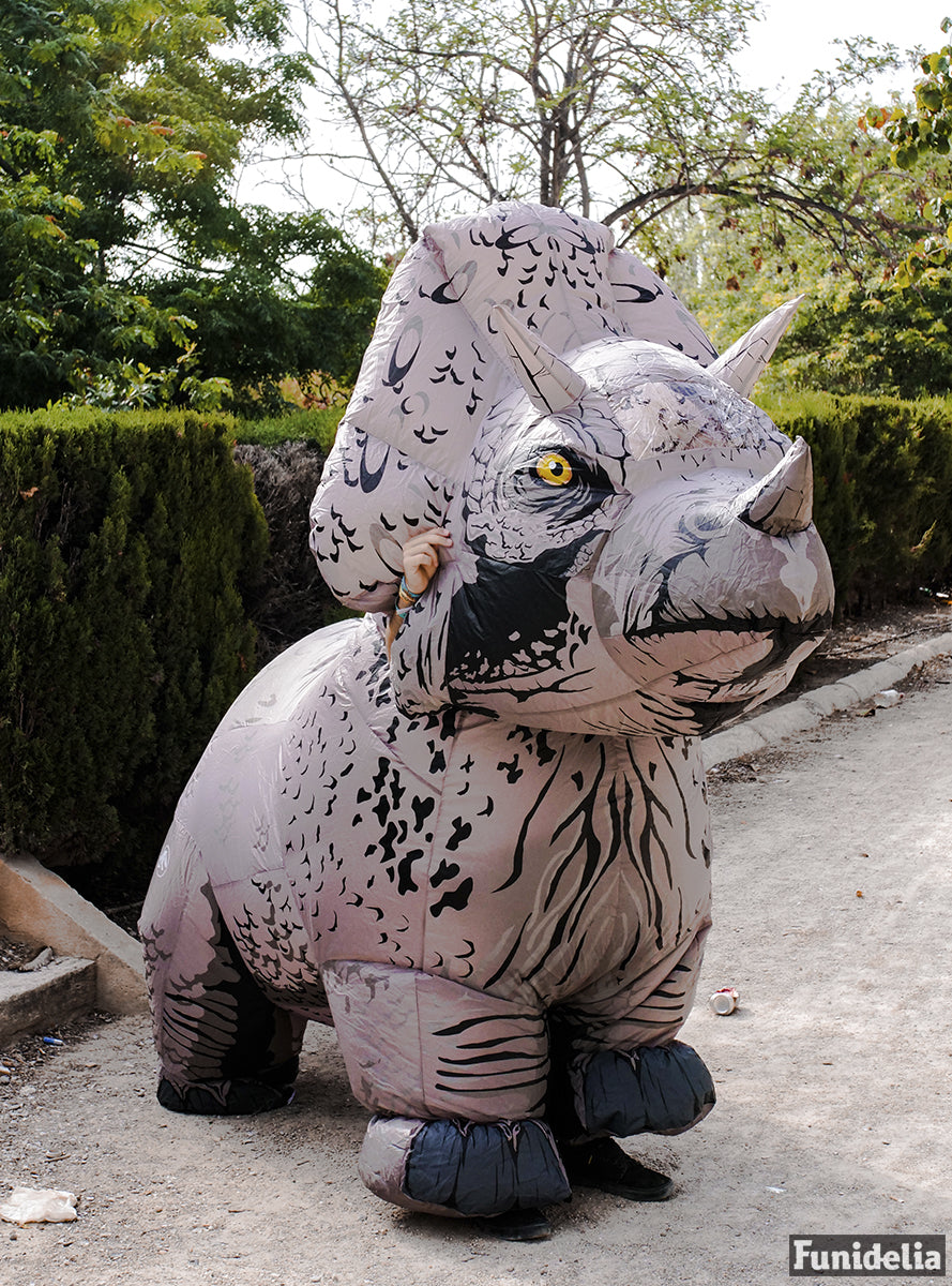 Déguisement dinosaure Tricératops gonflable adulte - Jurassic World
