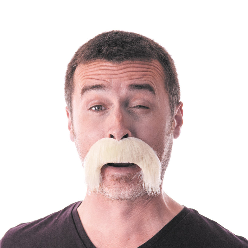 MOUSTACHE KEKE BLONDE
