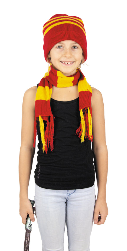 BONNET ET ÉCHARPE RAYÉS EN TRICOT