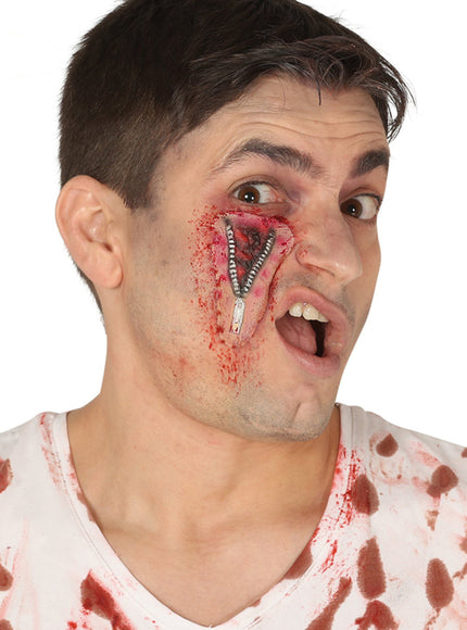 Cicatrice avec zip adulte