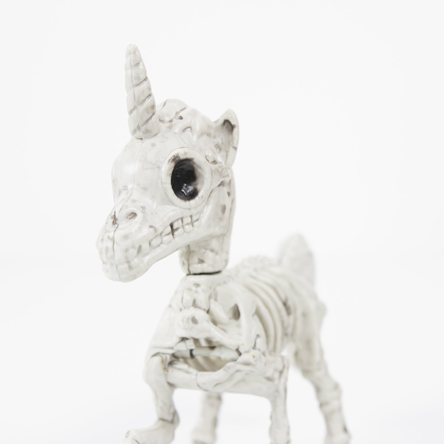 SQUELETTE LICORNE 18CM