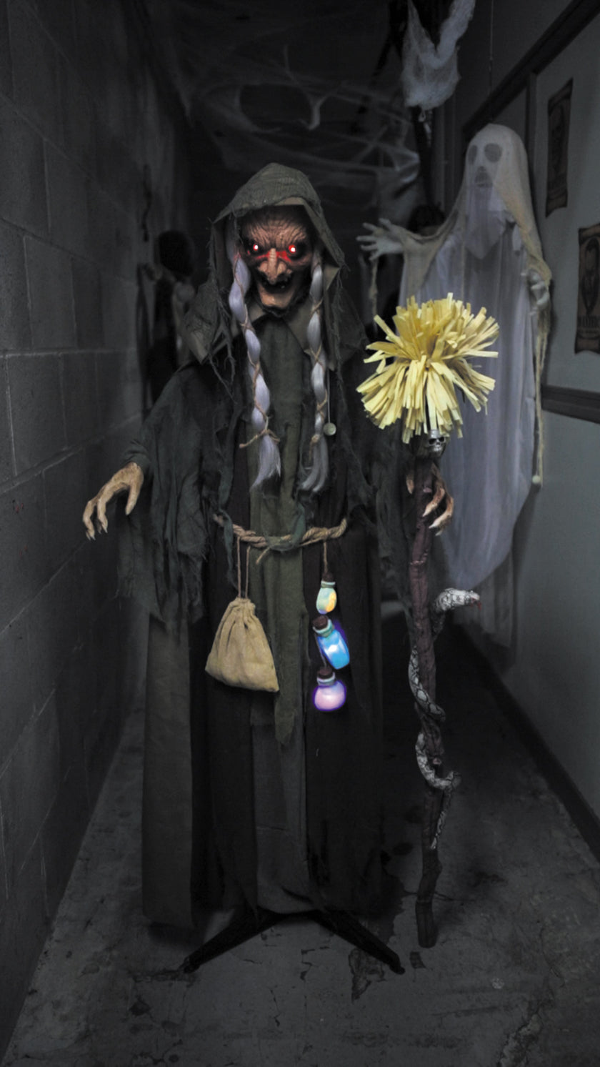 SORCIERE ANIMEE ET LUMINEUSE 158CM
