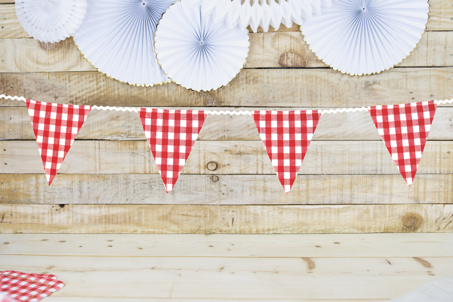 GUIRLANDE GUINGUETTE EN TISSU VICHY ET GALON VINTAGE 3M