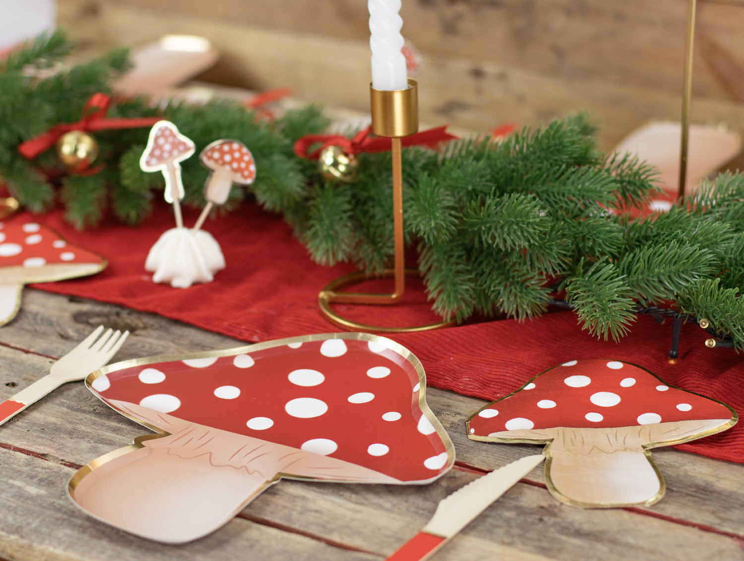 ASSIETTES CHAMPIGNON X 8