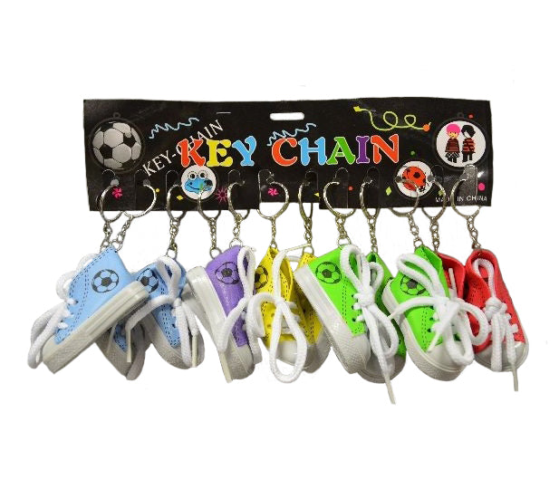 porte-clés chaussure de basket avec dessin foot