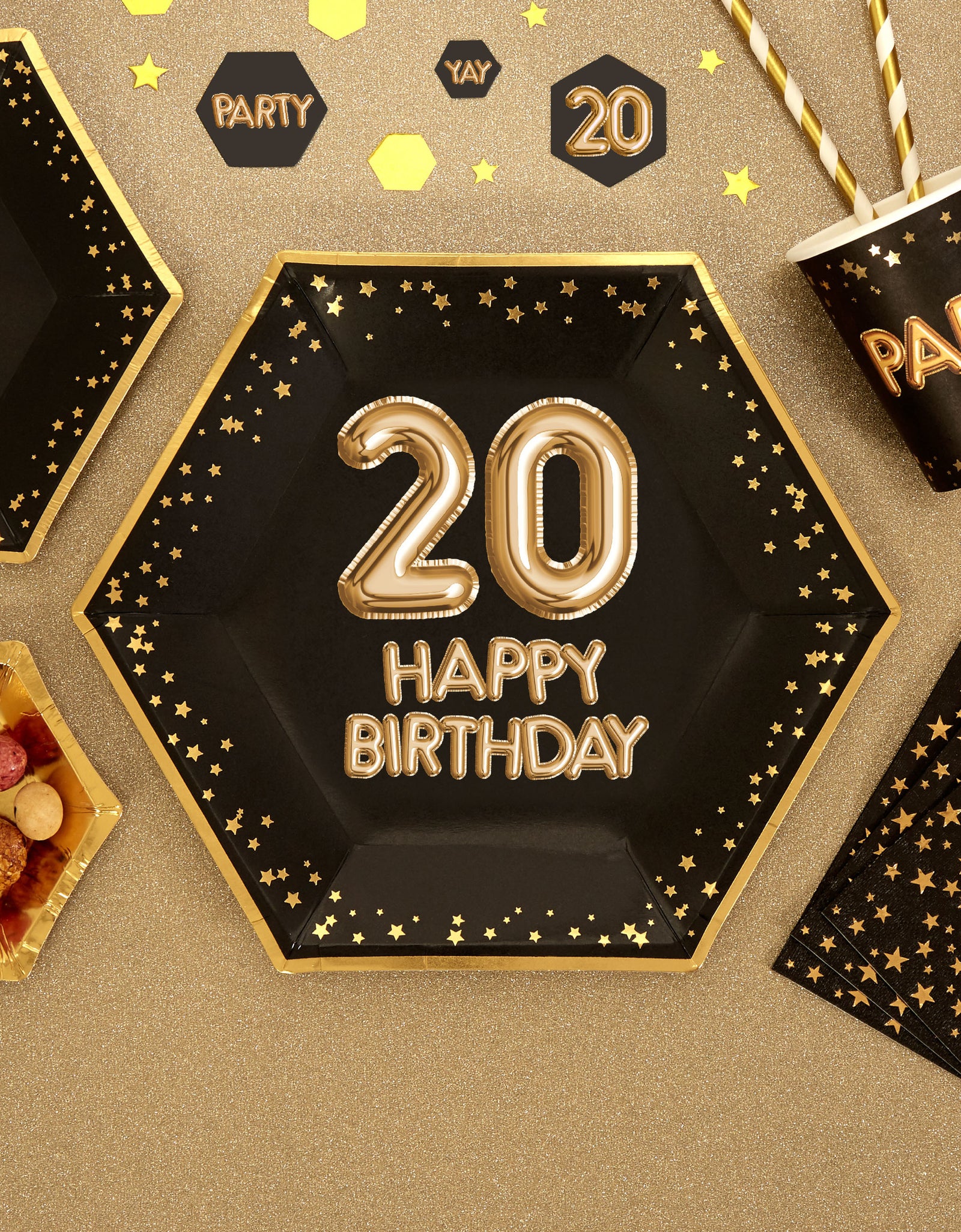 8 assiettes hexagonales "20 Happy Birthday" en carton - Glitz & Glamour Black & Gold | 8 assiettes hexagonales de 27cm en carton | J2F Shop